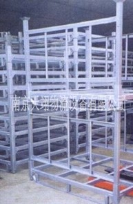 金屬巧固架科學設計，自成一脈